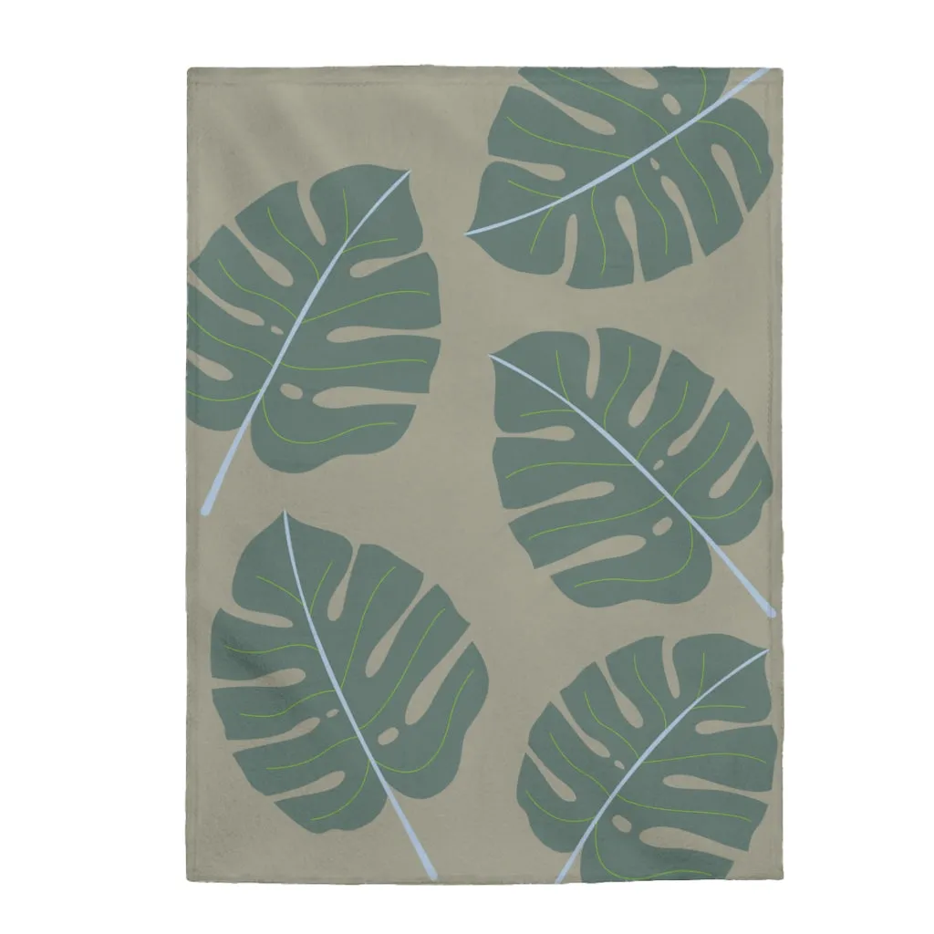 Abstract Leaves Green Plush Blanket Throw