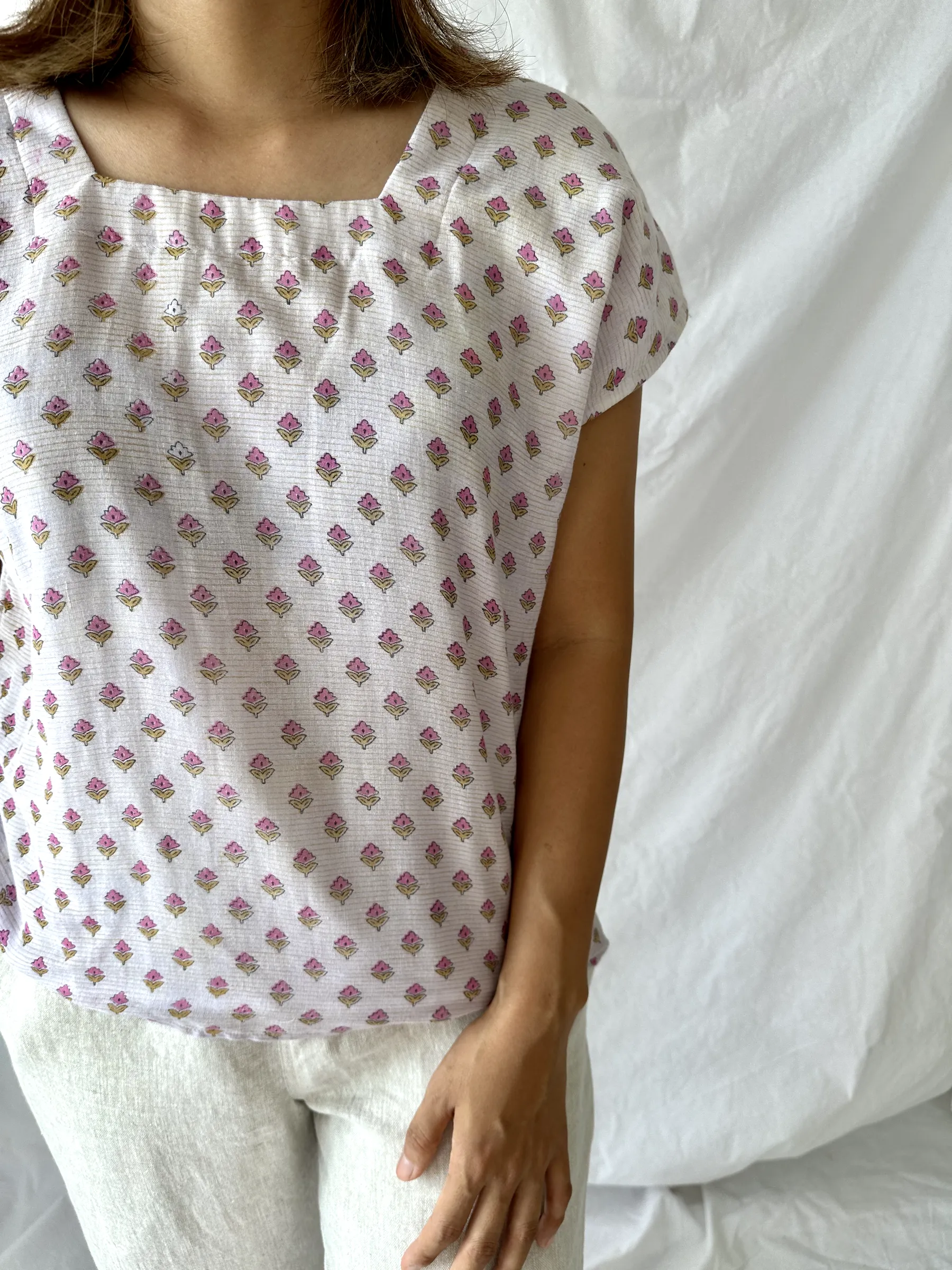 Delicate Pink Floral Square Neck Top - S, XL