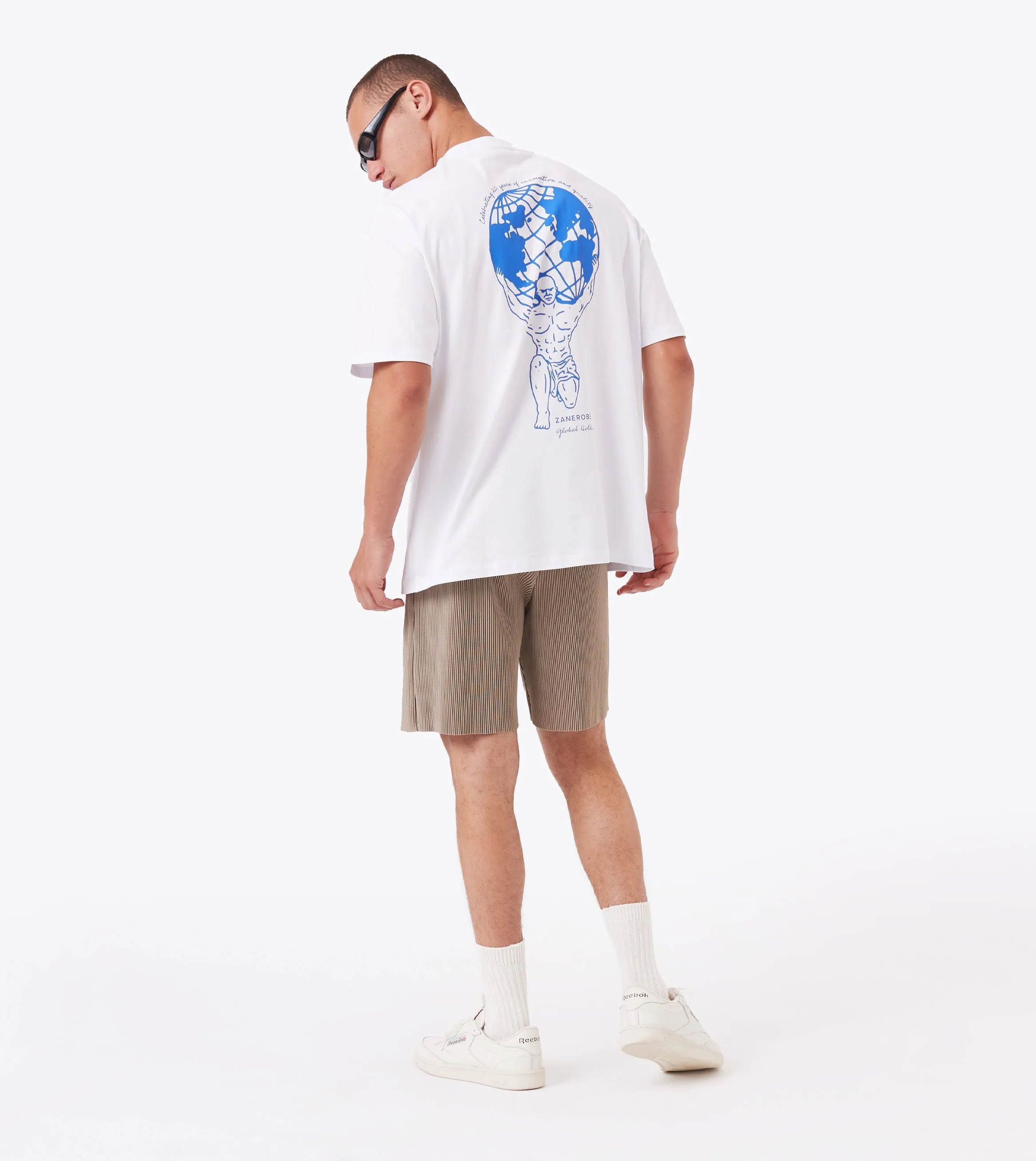 Holdings Box    Tee White